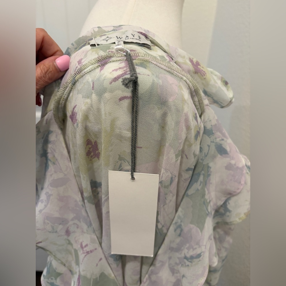 Wayf Pastel  Spring Floral Blouse - Picture 5 of 5